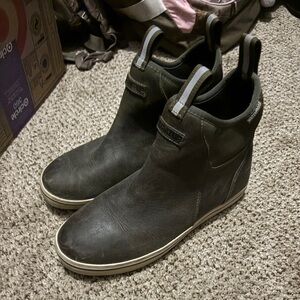 Xtratuf green leather waterproof boot